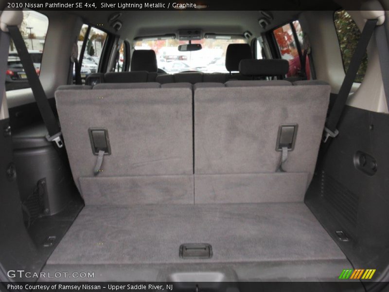 Silver Lightning Metallic / Graphite 2010 Nissan Pathfinder SE 4x4