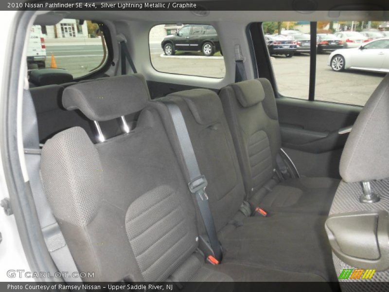 Silver Lightning Metallic / Graphite 2010 Nissan Pathfinder SE 4x4