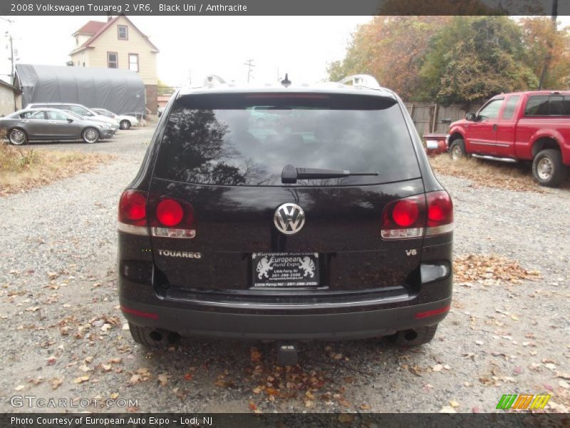 Black Uni / Anthracite 2008 Volkswagen Touareg 2 VR6