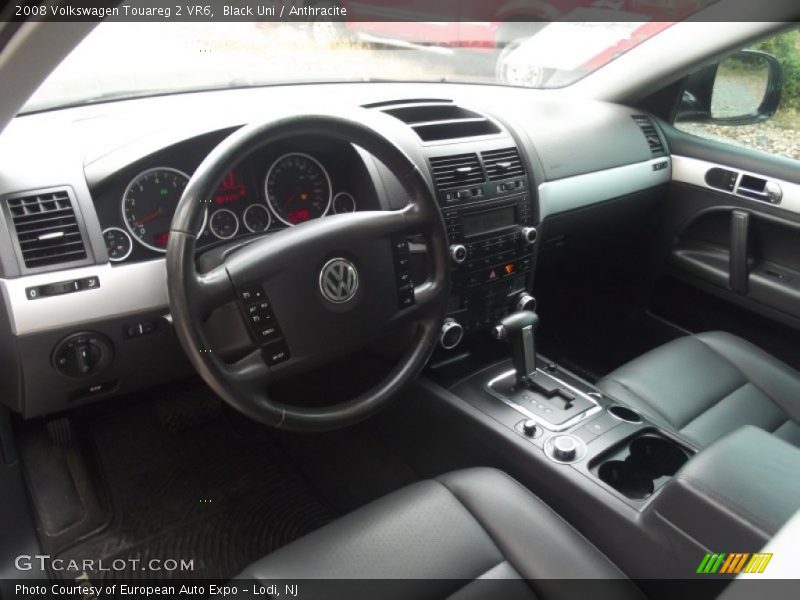 Black Uni / Anthracite 2008 Volkswagen Touareg 2 VR6