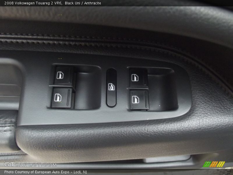 Black Uni / Anthracite 2008 Volkswagen Touareg 2 VR6