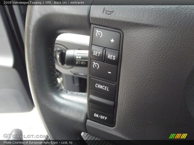 Black Uni / Anthracite 2008 Volkswagen Touareg 2 VR6