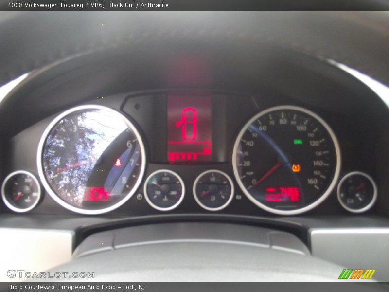 Black Uni / Anthracite 2008 Volkswagen Touareg 2 VR6
