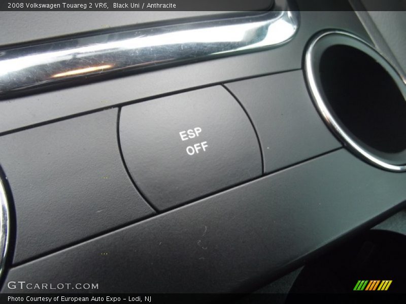 Black Uni / Anthracite 2008 Volkswagen Touareg 2 VR6