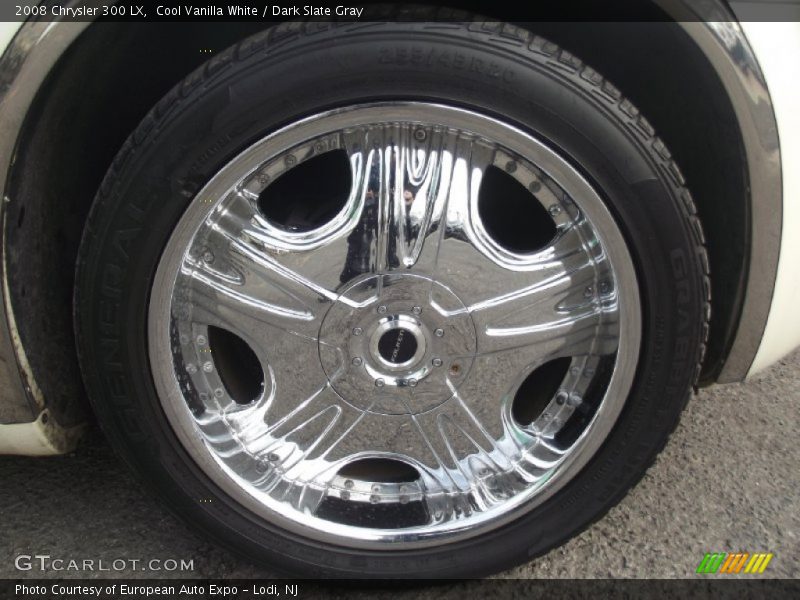 Cool Vanilla White / Dark Slate Gray 2008 Chrysler 300 LX
