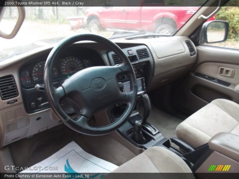Black / Gray 2000 Toyota 4Runner SR5 4x4