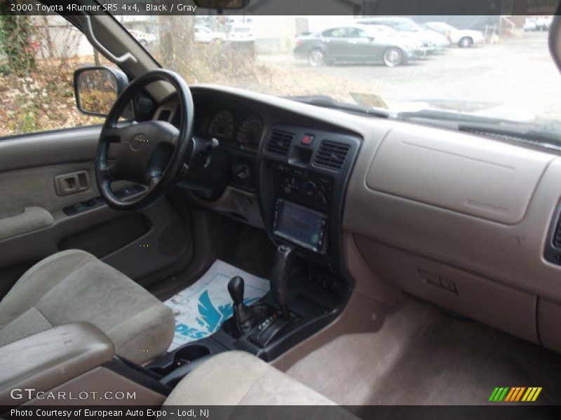 Black / Gray 2000 Toyota 4Runner SR5 4x4