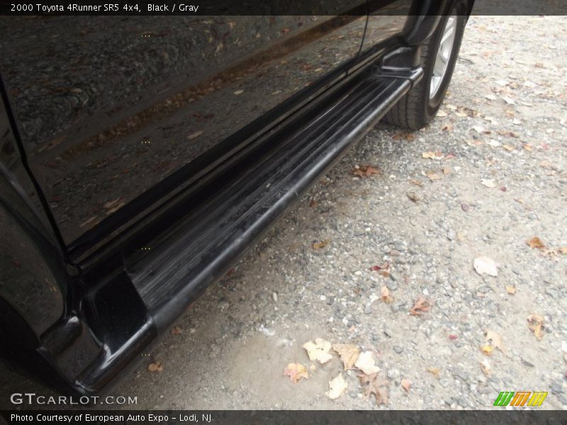 Black / Gray 2000 Toyota 4Runner SR5 4x4