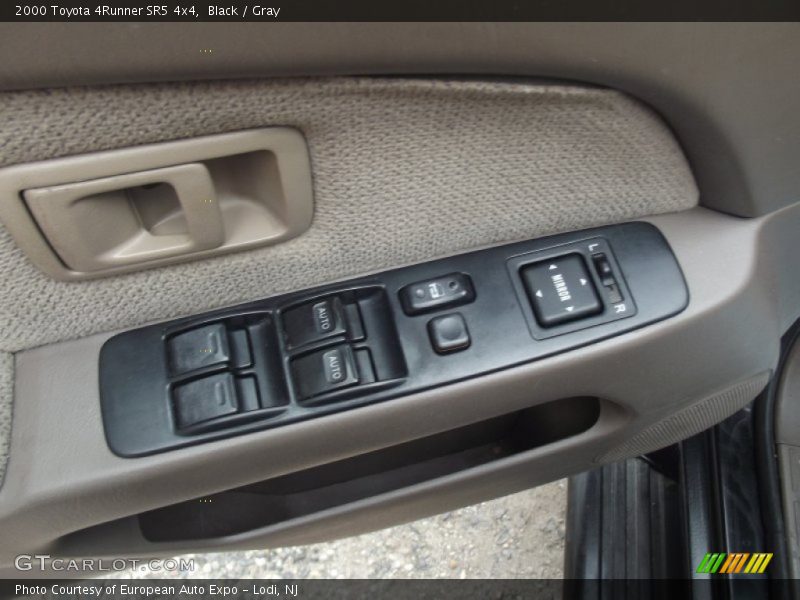 Black / Gray 2000 Toyota 4Runner SR5 4x4