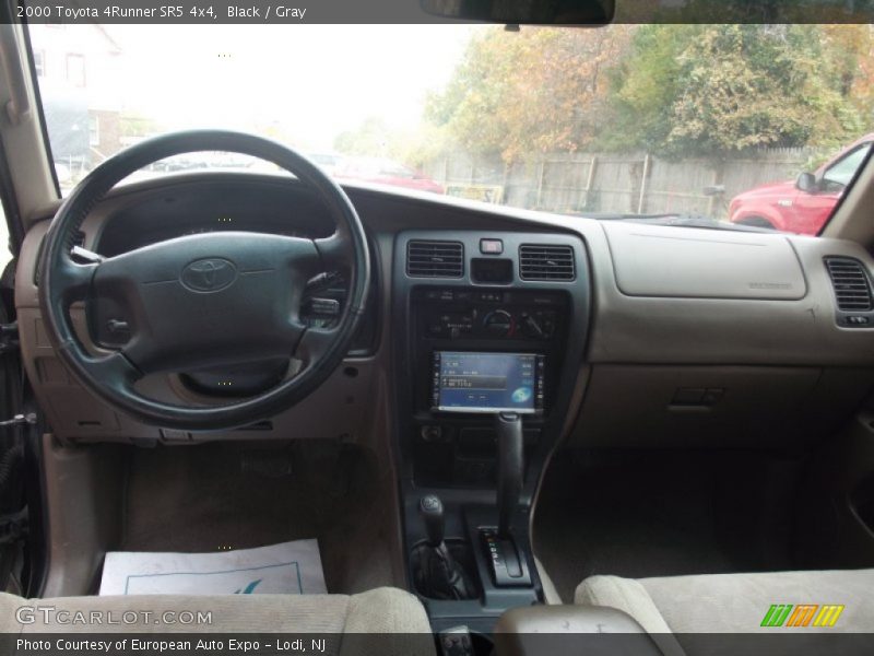 Black / Gray 2000 Toyota 4Runner SR5 4x4