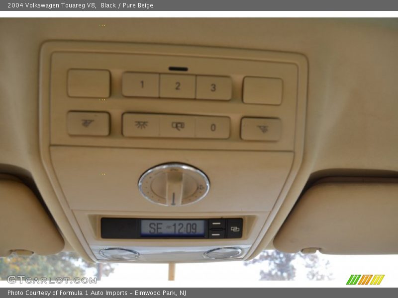 Black / Pure Beige 2004 Volkswagen Touareg V8