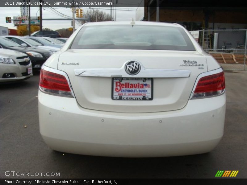 Summit White / Cocoa/Cashmere 2011 Buick LaCrosse CXL