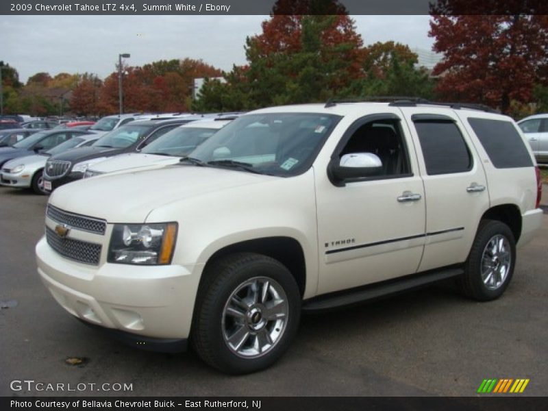 Summit White / Ebony 2009 Chevrolet Tahoe LTZ 4x4