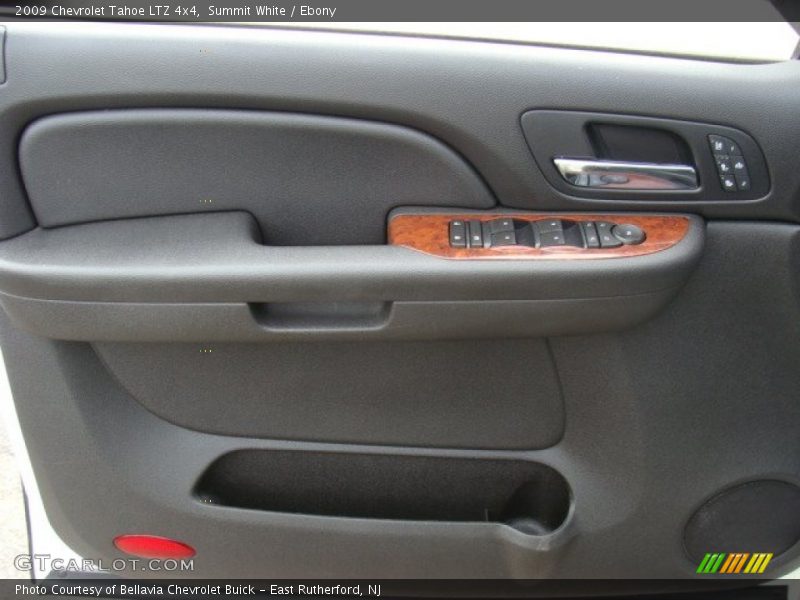 Summit White / Ebony 2009 Chevrolet Tahoe LTZ 4x4