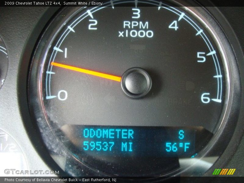 Summit White / Ebony 2009 Chevrolet Tahoe LTZ 4x4