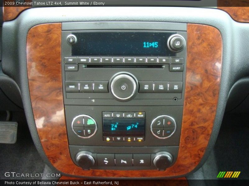 Summit White / Ebony 2009 Chevrolet Tahoe LTZ 4x4