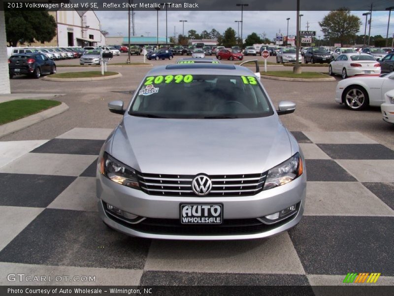 Reflex Silver Metallic / Titan Black 2013 Volkswagen Passat V6 SE