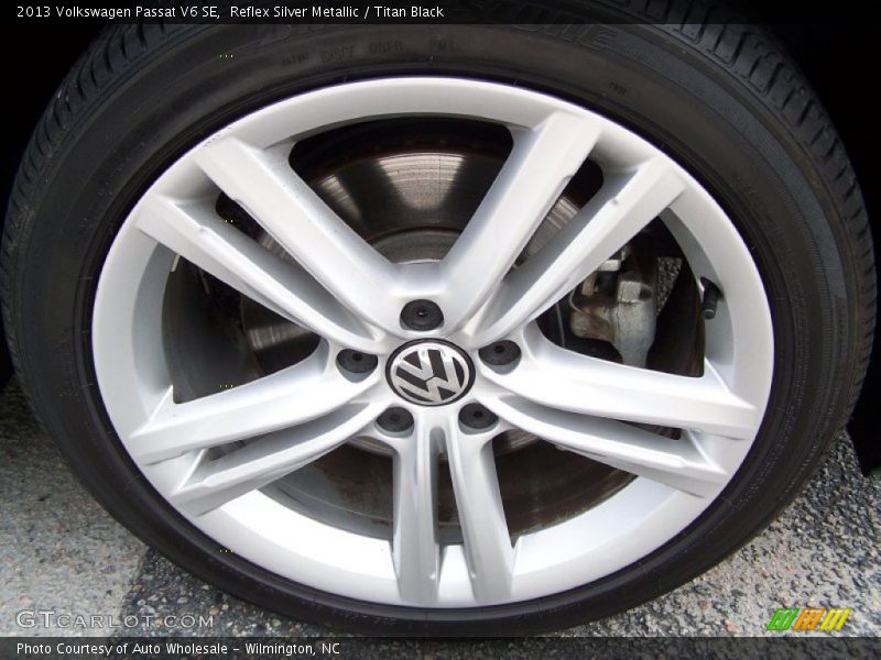  2013 Passat V6 SE Wheel