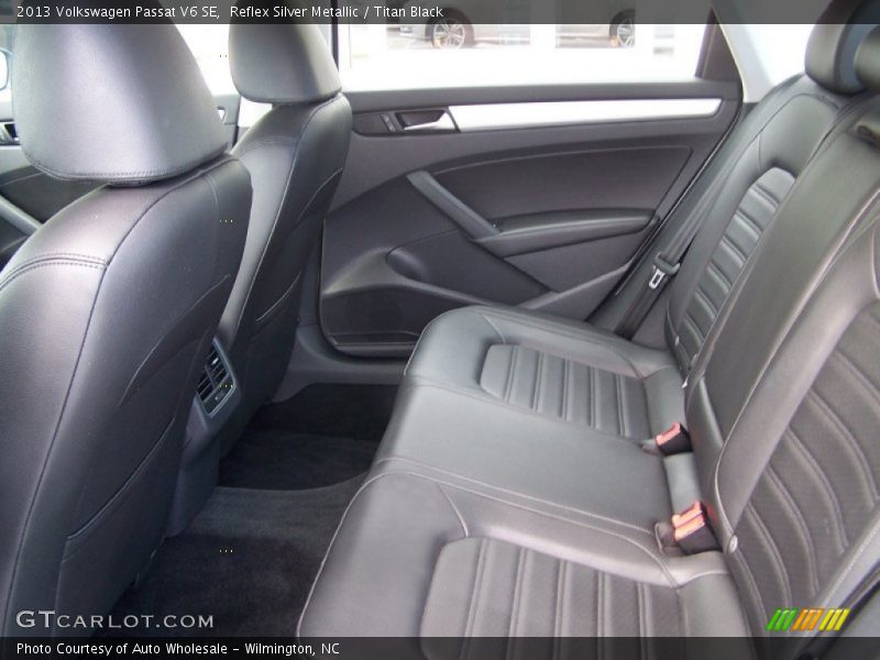 Reflex Silver Metallic / Titan Black 2013 Volkswagen Passat V6 SE