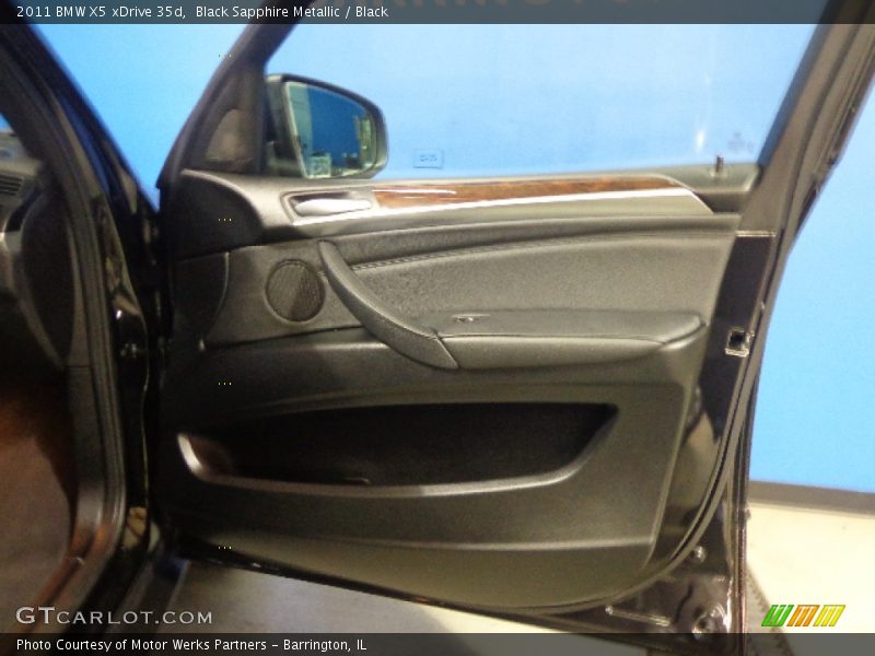 Black Sapphire Metallic / Black 2011 BMW X5 xDrive 35d