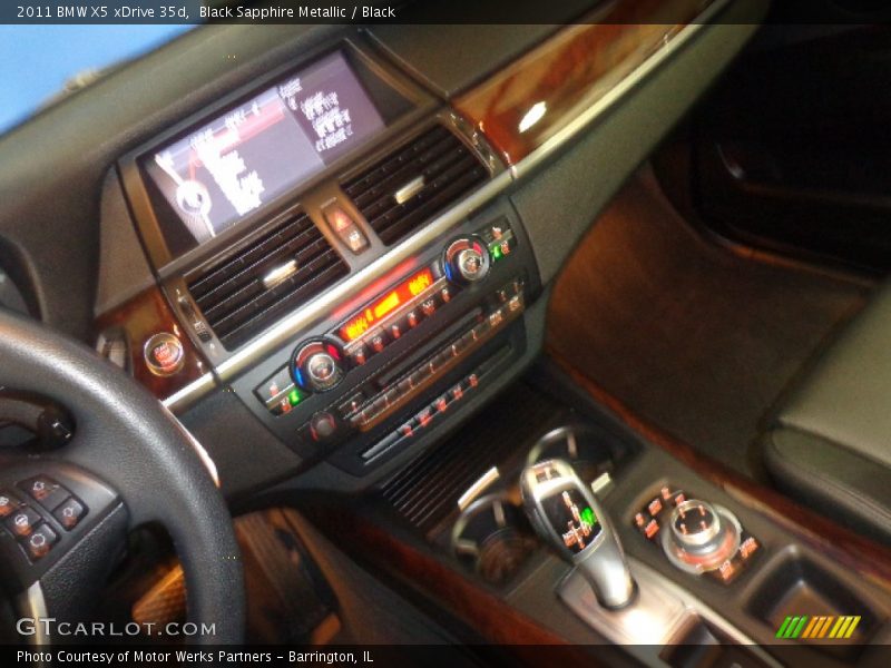 Black Sapphire Metallic / Black 2011 BMW X5 xDrive 35d