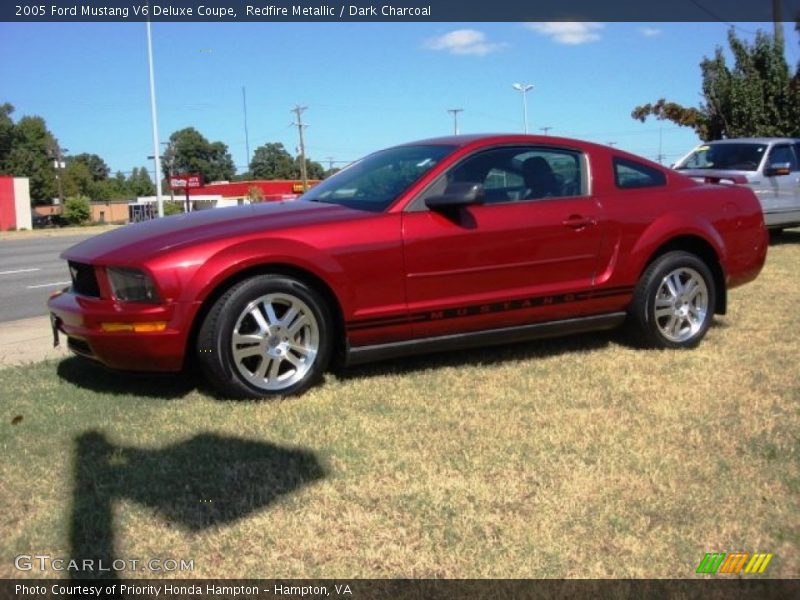 Redfire Metallic / Dark Charcoal 2005 Ford Mustang V6 Deluxe Coupe