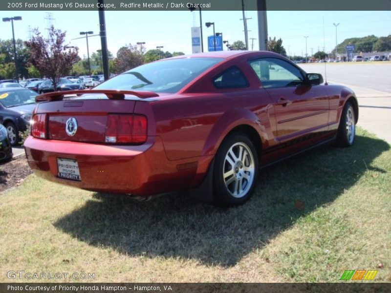 Redfire Metallic / Dark Charcoal 2005 Ford Mustang V6 Deluxe Coupe