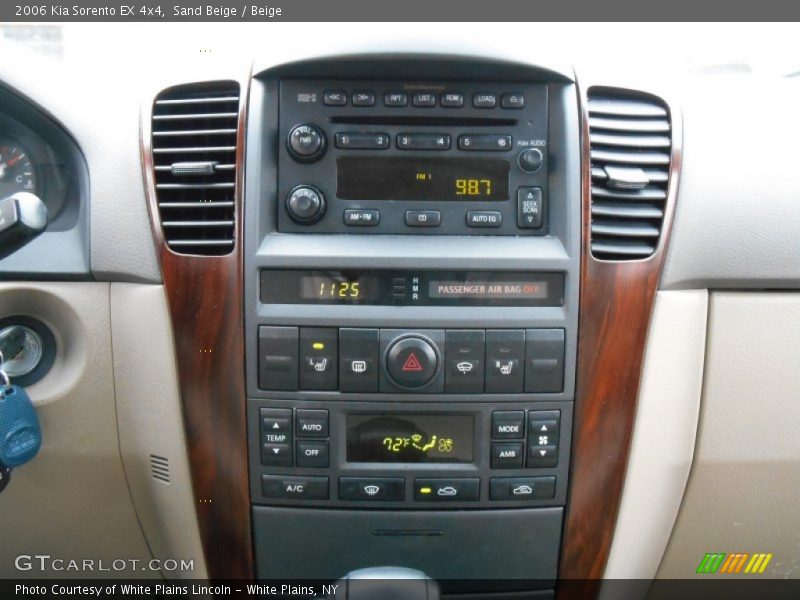 Sand Beige / Beige 2006 Kia Sorento EX 4x4