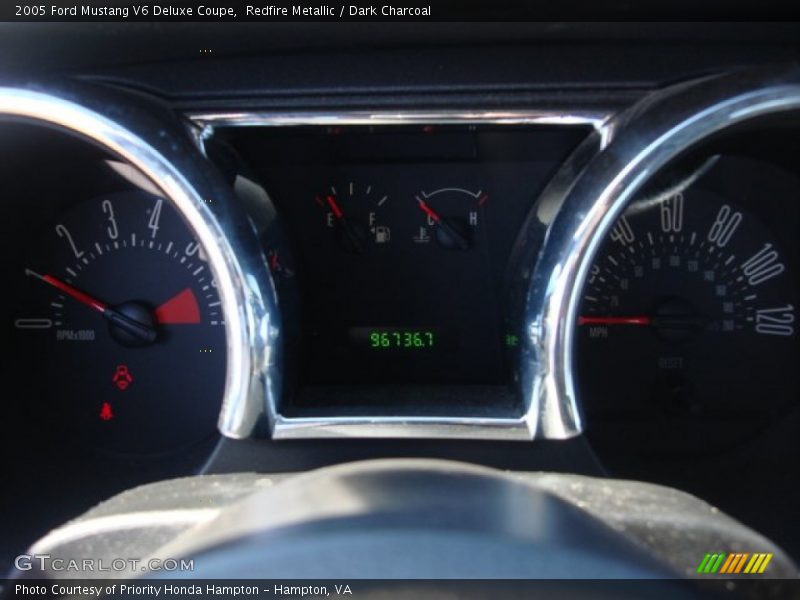Redfire Metallic / Dark Charcoal 2005 Ford Mustang V6 Deluxe Coupe