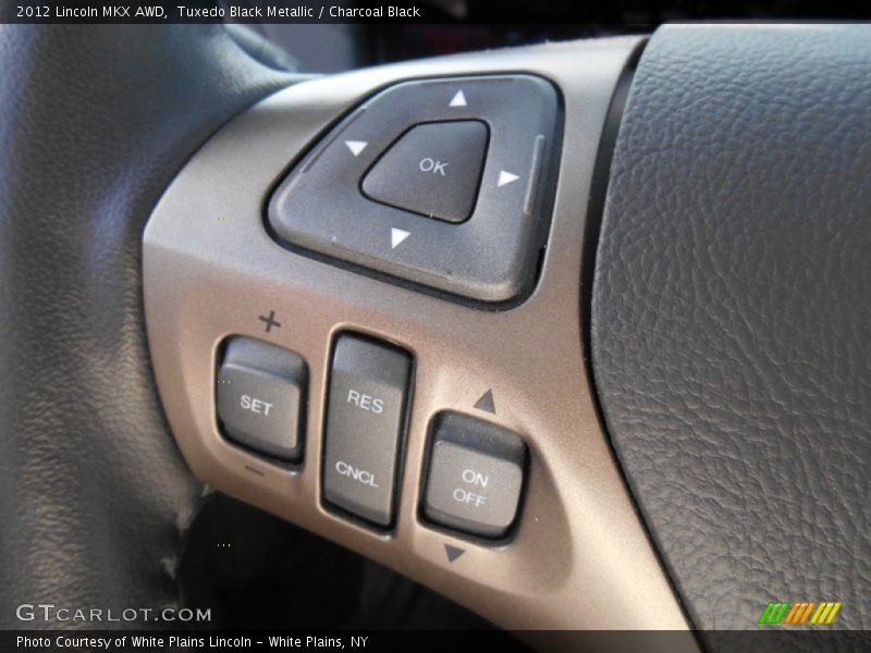 Tuxedo Black Metallic / Charcoal Black 2012 Lincoln MKX AWD