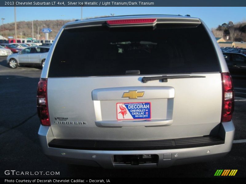 Silver Ice Metallic / Light Titanium/Dark Titanium 2013 Chevrolet Suburban LT 4x4