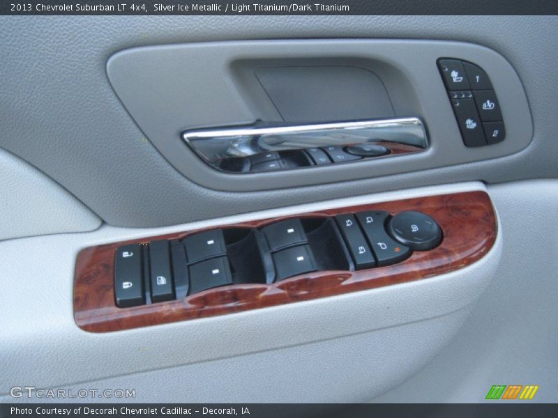 Silver Ice Metallic / Light Titanium/Dark Titanium 2013 Chevrolet Suburban LT 4x4
