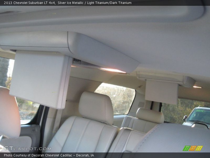 Silver Ice Metallic / Light Titanium/Dark Titanium 2013 Chevrolet Suburban LT 4x4