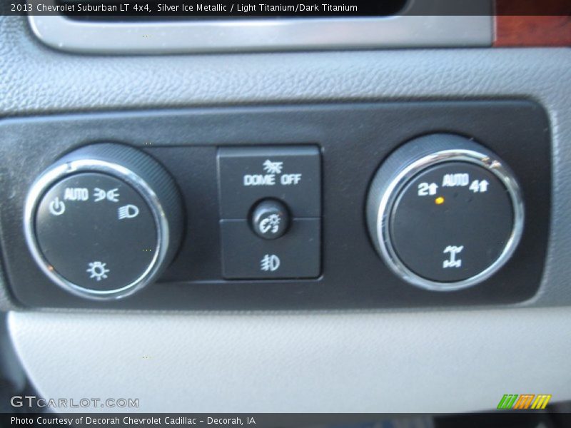 Silver Ice Metallic / Light Titanium/Dark Titanium 2013 Chevrolet Suburban LT 4x4