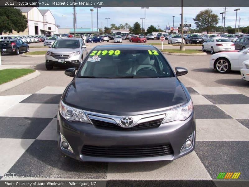Magnetic Gray Metallic / Ash 2012 Toyota Camry XLE