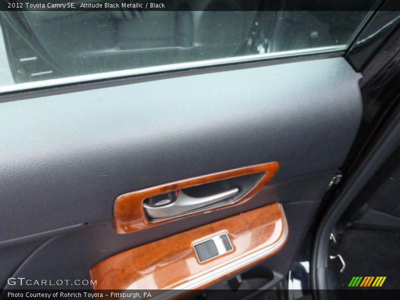 Attitude Black Metallic / Black 2012 Toyota Camry SE