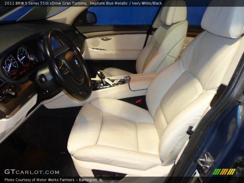Front Seat of 2011 5 Series 550i xDrive Gran Turismo