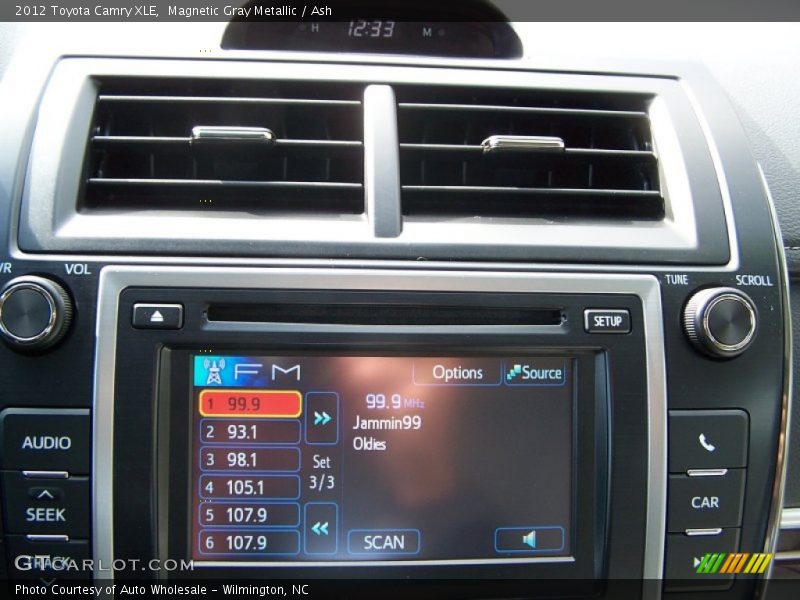 Magnetic Gray Metallic / Ash 2012 Toyota Camry XLE