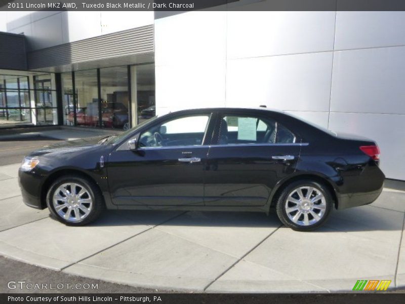 Tuxedo Black Metallic / Dark Charcoal 2011 Lincoln MKZ AWD