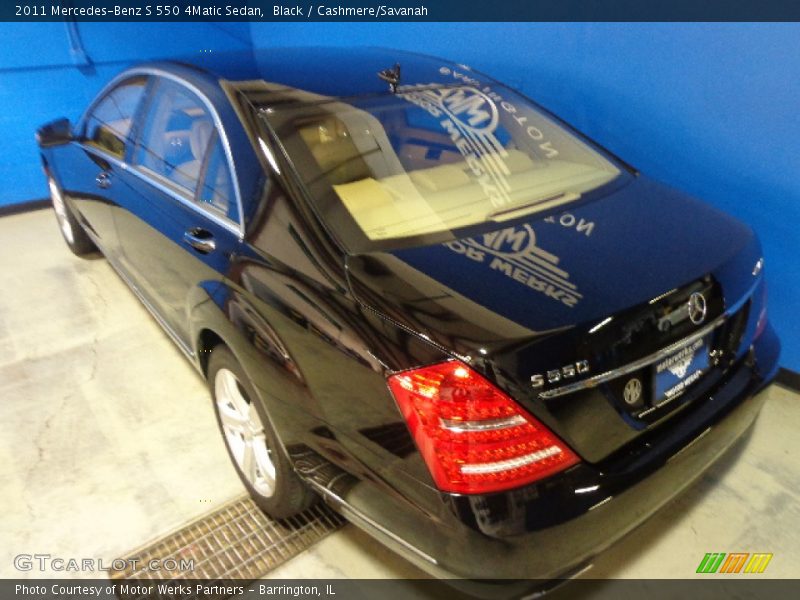 Black / Cashmere/Savanah 2011 Mercedes-Benz S 550 4Matic Sedan