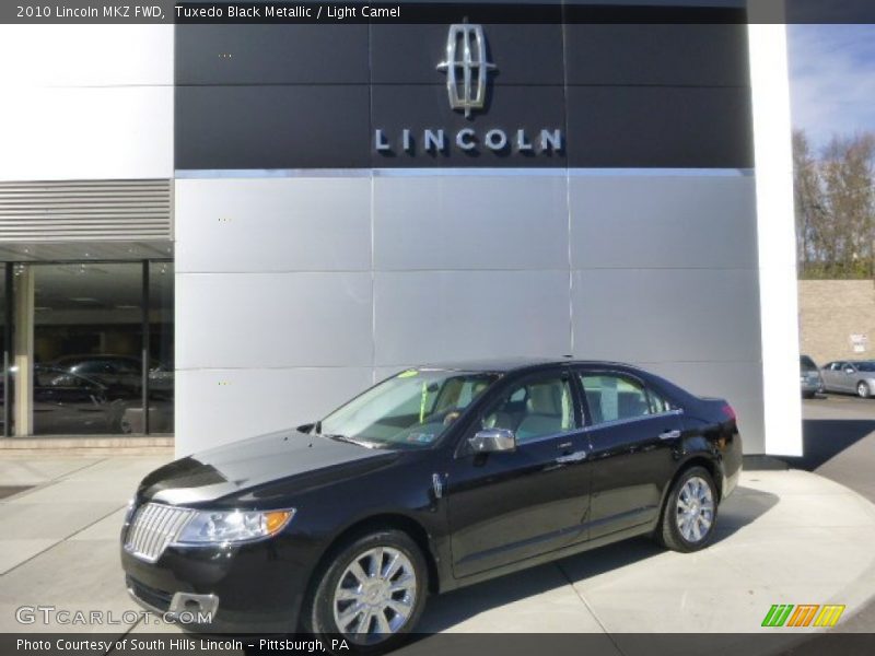 Tuxedo Black Metallic / Light Camel 2010 Lincoln MKZ FWD