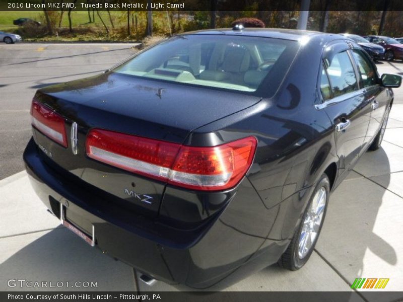 Tuxedo Black Metallic / Light Camel 2010 Lincoln MKZ FWD