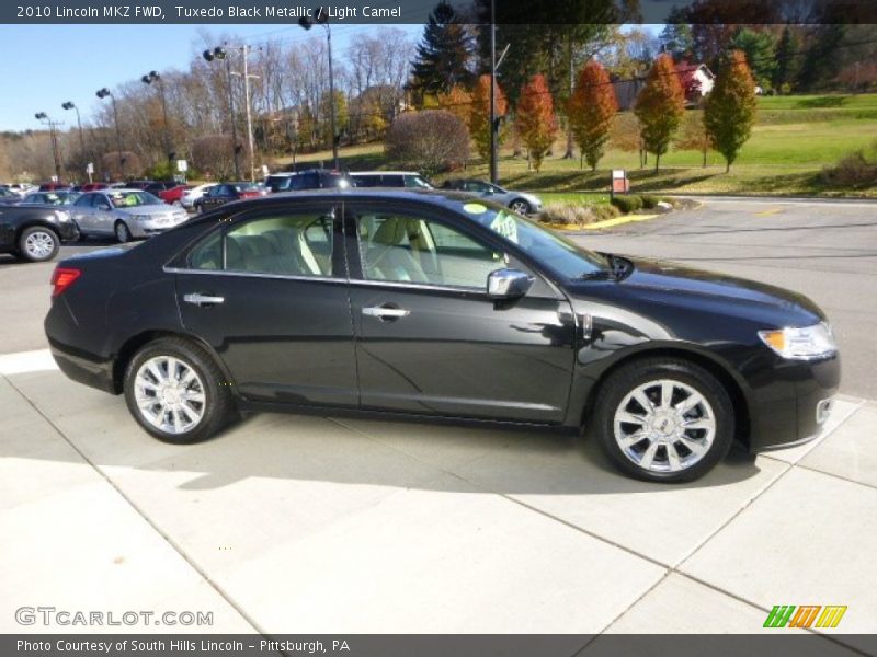 Tuxedo Black Metallic / Light Camel 2010 Lincoln MKZ FWD