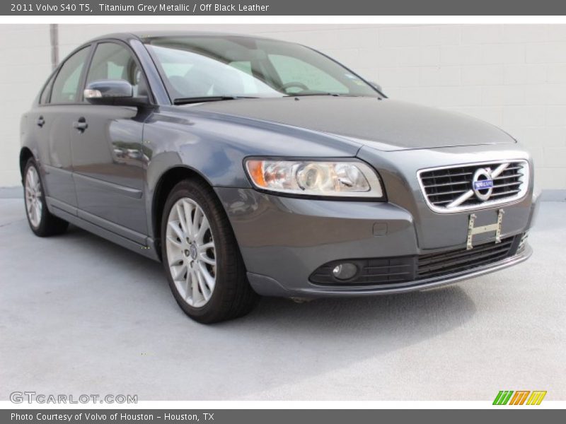 Titanium Grey Metallic / Off Black Leather 2011 Volvo S40 T5