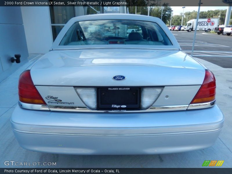 Silver Frost Metallic / Light Graphite 2000 Ford Crown Victoria LX Sedan