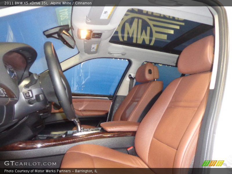 Alpine White / Cinnamon 2011 BMW X5 xDrive 35i