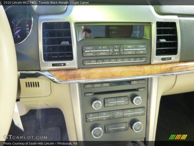 Tuxedo Black Metallic / Light Camel 2010 Lincoln MKZ FWD