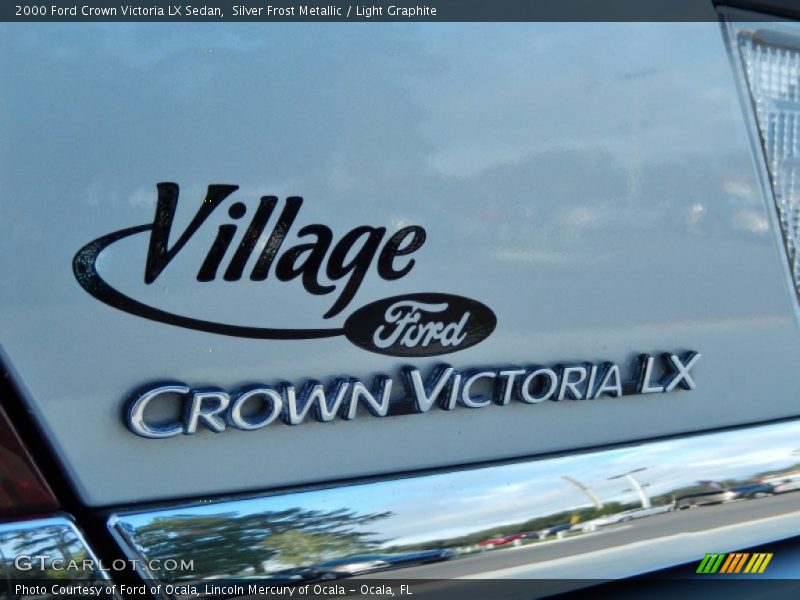 Silver Frost Metallic / Light Graphite 2000 Ford Crown Victoria LX Sedan