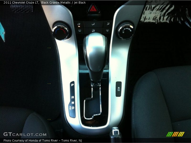 Black Granite Metallic / Jet Black 2011 Chevrolet Cruze LT