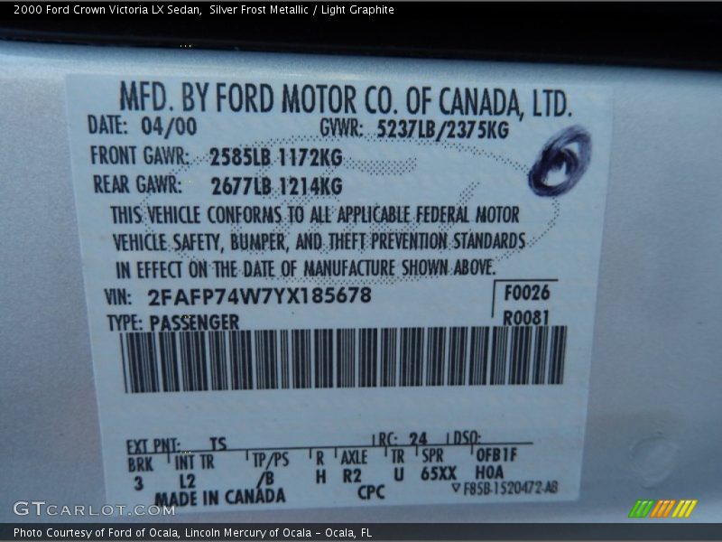 Silver Frost Metallic / Light Graphite 2000 Ford Crown Victoria LX Sedan